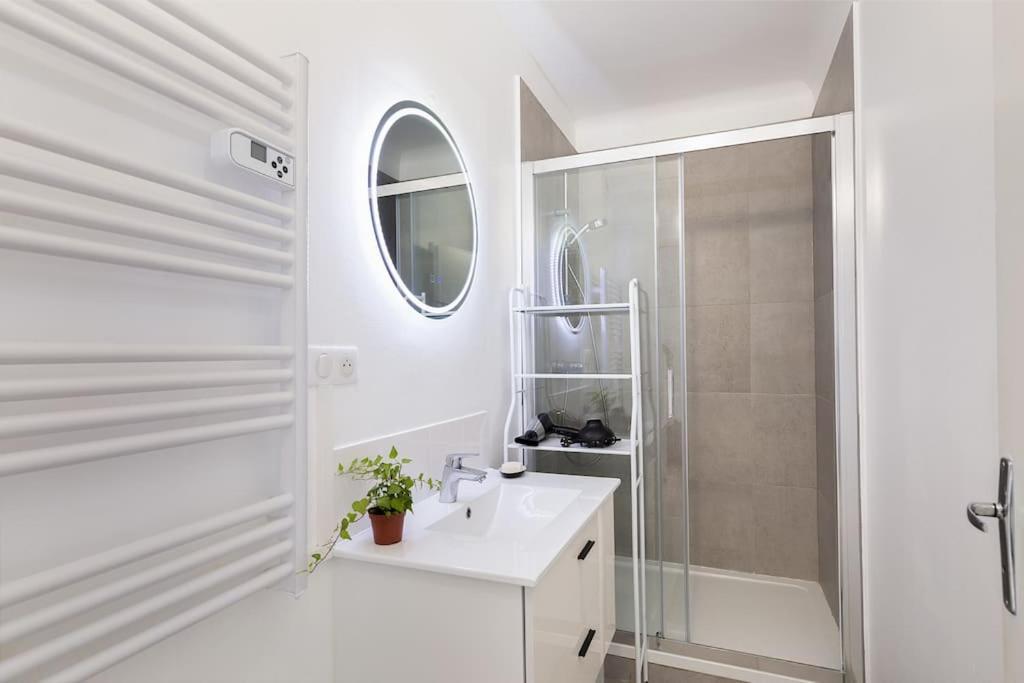 Apartment Paris Cdg Parc Expo Stade *